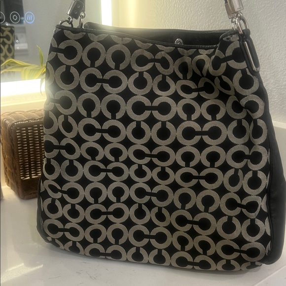 Coach Black and Cream Signature Shoulder Hobo - Picture 14 of 14